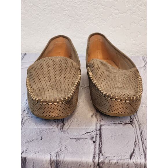 JOURNEE COLLECTION‎ womens slip-on flat loafer Halsey shoes size 7.5 W TAUPE NEW - Picture 3 of 7